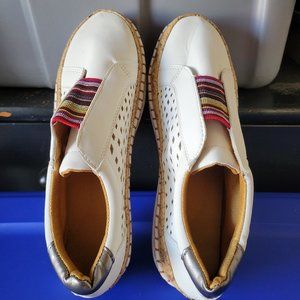 NWOT! Orthopedic White Shoes